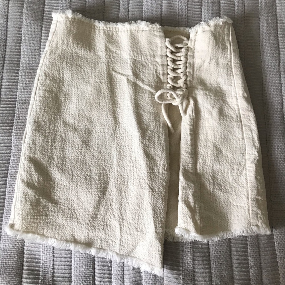 White Mango mini skirt